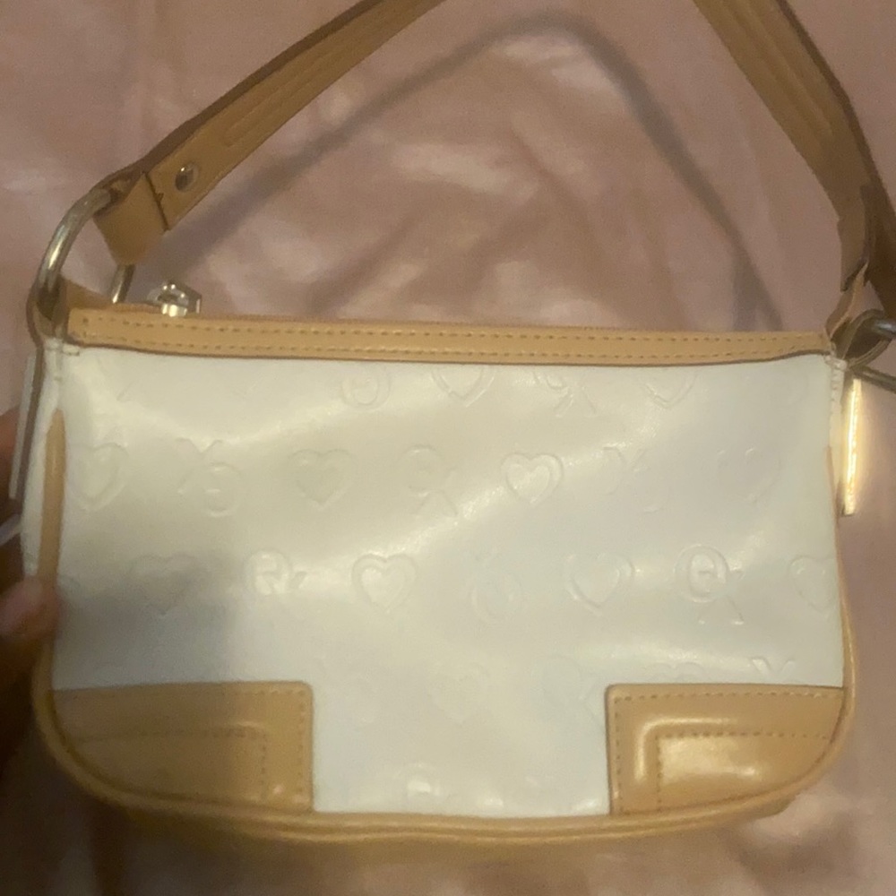 White xoxo purse